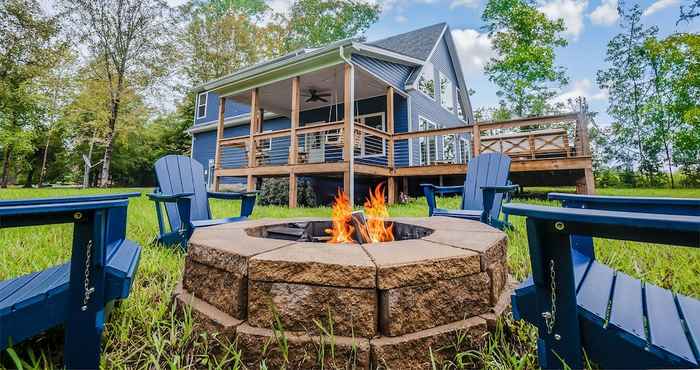 Others Stunning Home Near Nolin Lake: Hot Tub + Fire Pit!