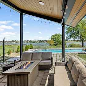 Primary image1華盛頓湖濱住宅 - 私人泳池及桑拿,格兰特县飯店