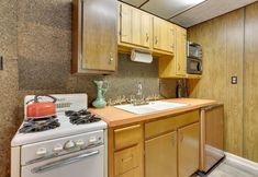 Lain-lain 6 Catskills Vacation Rental w/ Creek Access!