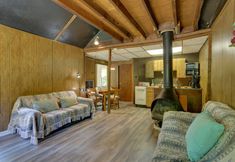 Lain-lain 2 Catskills Vacation Rental w/ Creek Access!