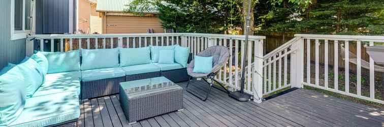 Lainnya Lynwood Vacation Rental w/ Outdoor Living Galore!