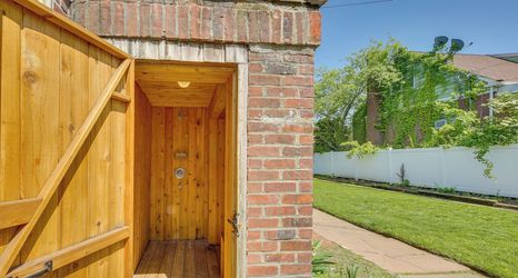 Others 2 Lovely Apartment in Long Beach: 3 Blocks to Ocean!