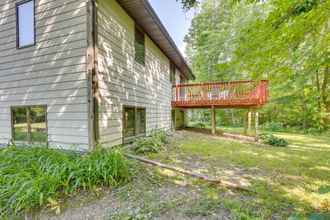 Lainnya 4 Faribault Home w/ Deck Near Cedar Lake Boat Ramp!