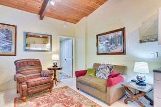 其他 4 Cozy Aloha Vacation Rental w/ Private Deck & Yard!