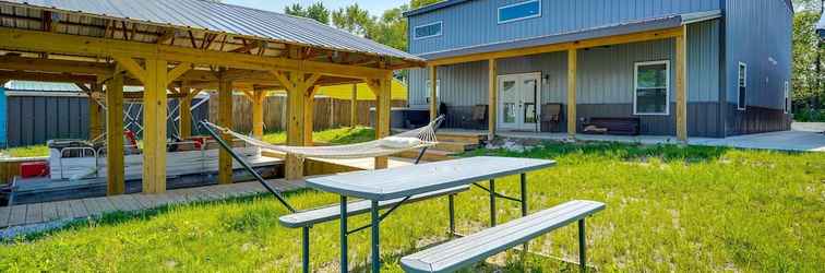 Lainnya Waterfront Buckeye Lake Vacation Rental w/ Hot Tub