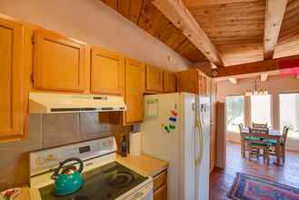 อื่นๆ 4 Santa Fe Adobe Vacation Rental w/ Mountain Views!