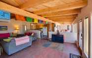 Lain-lain 6 Santa Fe Adobe Vacation Rental w/ Mountain Views!