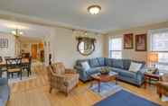 Others 7 Pet-friendly Claremont Vacation Rental!