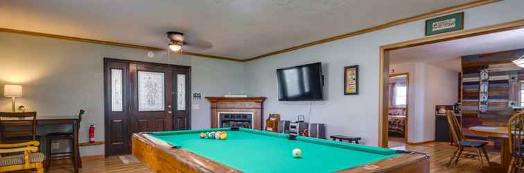 Others Charming Kaw Lake Country Home w/ Game Room!