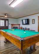 Primary image Charming Kaw Lake Country Home w/ Game Room!