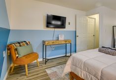 Others 2 Marlboro Vacation Rental w/ Fire Pit & Yard!