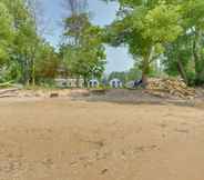 Lainnya 4 Modern Lake Ontario Escape w/ Beach Access!