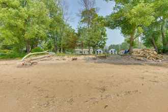 Lainnya 4 Modern Lake Ontario Escape w/ Beach Access!