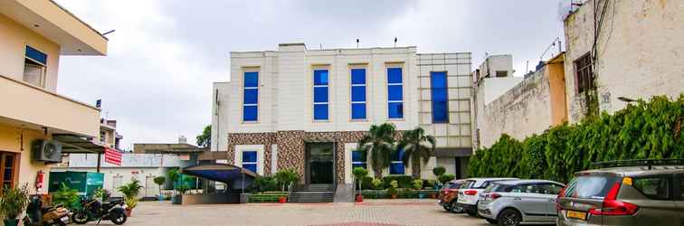 Others Fabhotel Jalandhar Corporate Suites