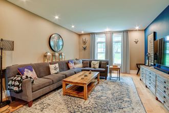 その他 4 Secluded Ithaca Home w/ Hot Tub ~ 5 Mi to Cornell!