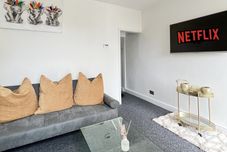 Others Remarkable 2-bed House in Rochester