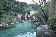 Swimming Pool Yume-Hotaru