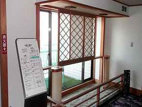 Lobi 4 Uomisaki Hotel Atami Onsen