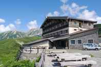 ภายนอกอาคาร Tateyama Kogen Hotel