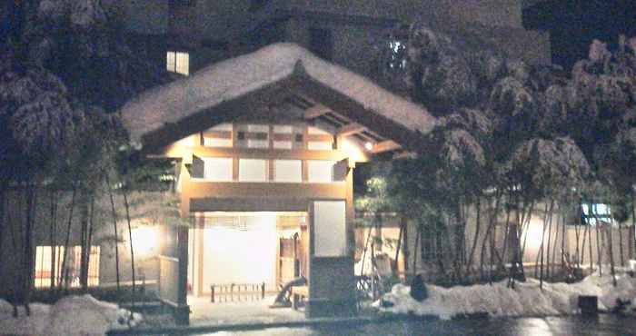 ภายนอกอาคาร Takinoyu ( echigoyuzawa-onsen )