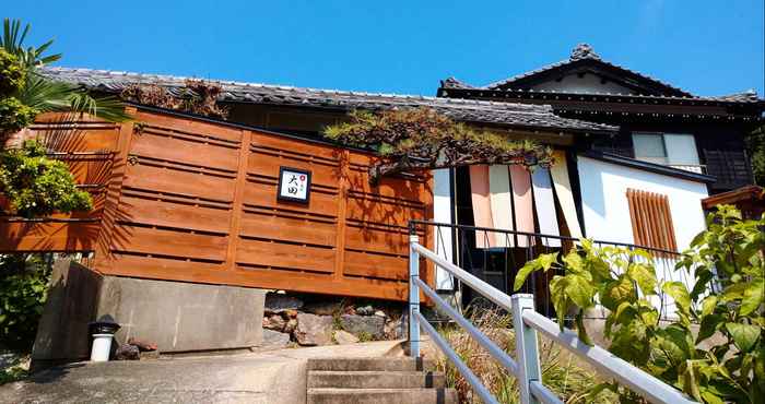 Exterior Himaka Oota