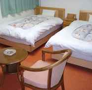 Kamar Tidur 3 Business Hotel Big West