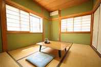 Bedroom Hamagashira
