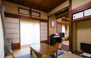 Lainnya 4  Awanoyu-Ryokan  Shirahone-Onsen Hot Springs