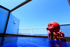 Swimming Pool Hotel Seikaisou