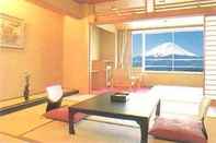 Common Space hot spring of 11 kinds of in hotel who night view of Kofu