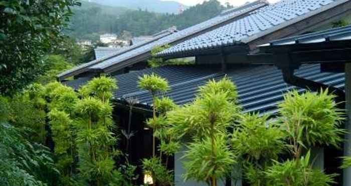 Bangunan Gero Onsen Hanarenoyado Tsukinoakari