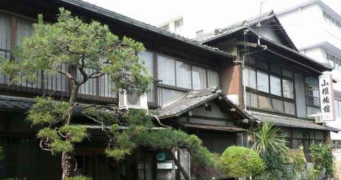 Bên ngoài Yamane Ryokan