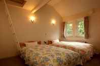 Kamar Tidur AUBERGE SMILE