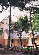 Exterior Shoku to Iyashi no Guest House Vivien Claire