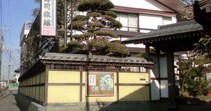 Exterior Tokuzushi Ryokan