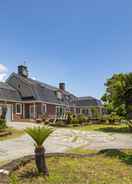 Exterior Shirahama Schoolhouse