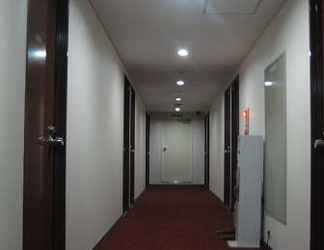 Lobi 2 Business Hotel Oak Inn 3 Kamata