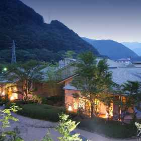 Exterior 1 Hotel Hananoyu Shorintei, Gohyakkawa Station Hotels