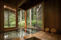 Entertainment Facility Ikkoten' separate villa with private outdoor baths