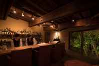 Bar, Kafe, dan Lounge Ikkoten' separate villa with private outdoor baths