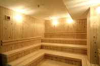 Fasilitas Hiburan Capsule Hotel and Sauna Rifure