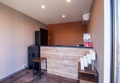 Others 2 HOTEL R9 The Yard Isa