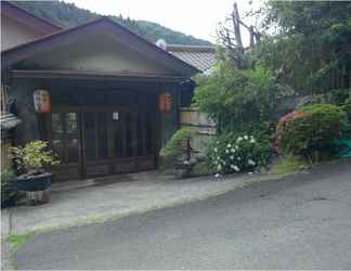 Exterior 2 Jinya Onsen