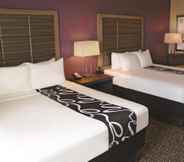 Bedroom 4 La Quinta Inn & Suites by Wyndham Kearney