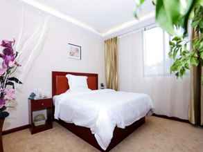 Bedroom 4 GreenTree Inn Jiangsu Nanjing Maqun Street Communication Technician Insititution Shell Hotel