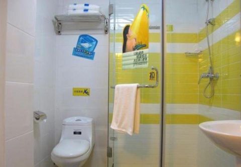 Khác 7 Days Inn (Shenyang Railway Station Zhongshan Square)