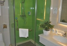 Others 7 GreenTree Inn