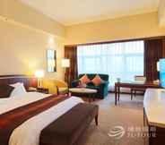 Bedroom 7 Pine City Hotel Shanghai