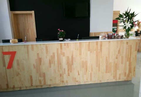 Lobby 7 Days Premium (Zhuanghe Huanghai Street)