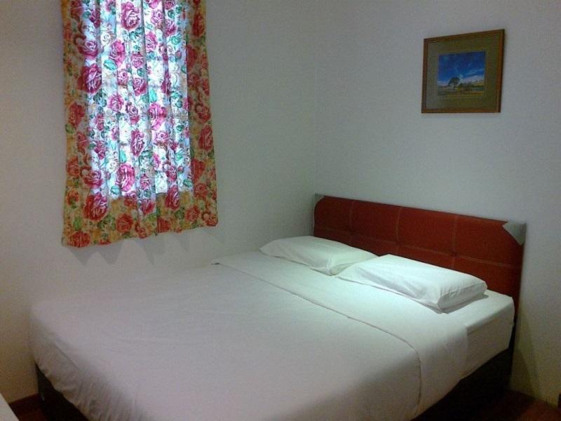 Lainnya 2 Rose Cottage Hotel Taman Nusa Cemerlang